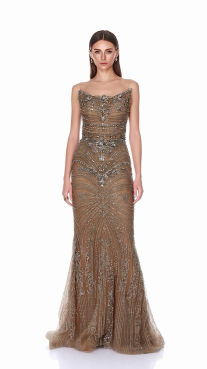 Robe de soirée beige brodée à motifs baroques